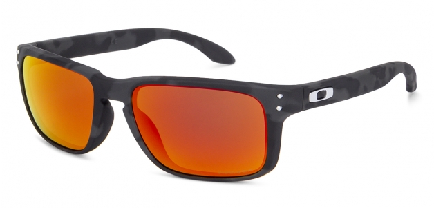 Oakley OO9102