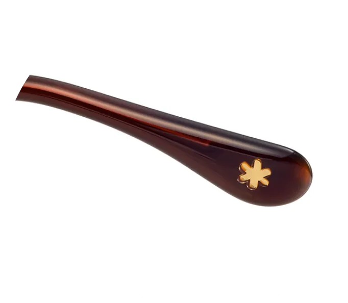 Special mark on the temple tips