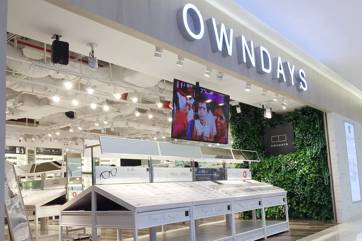 OWNDAYS Customer Guarantees