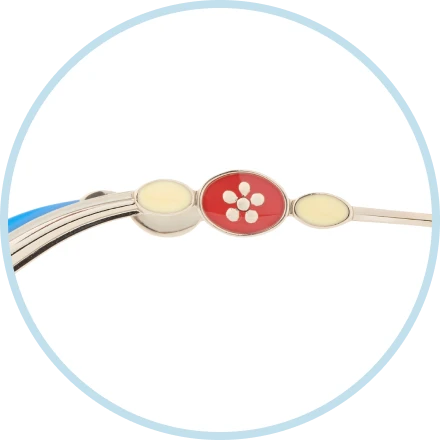 Left temple in red, with a flower motif to represent Mrs. Potato Head