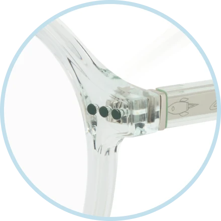 Metal rivets in a three-eyed design on the front